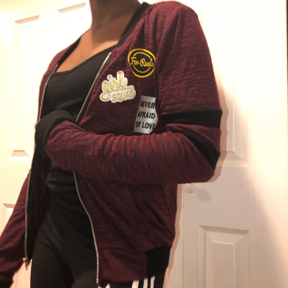 Light weight jacket w/ patches - Picture 2 of 4